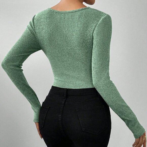 Green Casual Women's Turtleneck Ruched Bodysuit With Long Sleeves - Picture 2 of 8